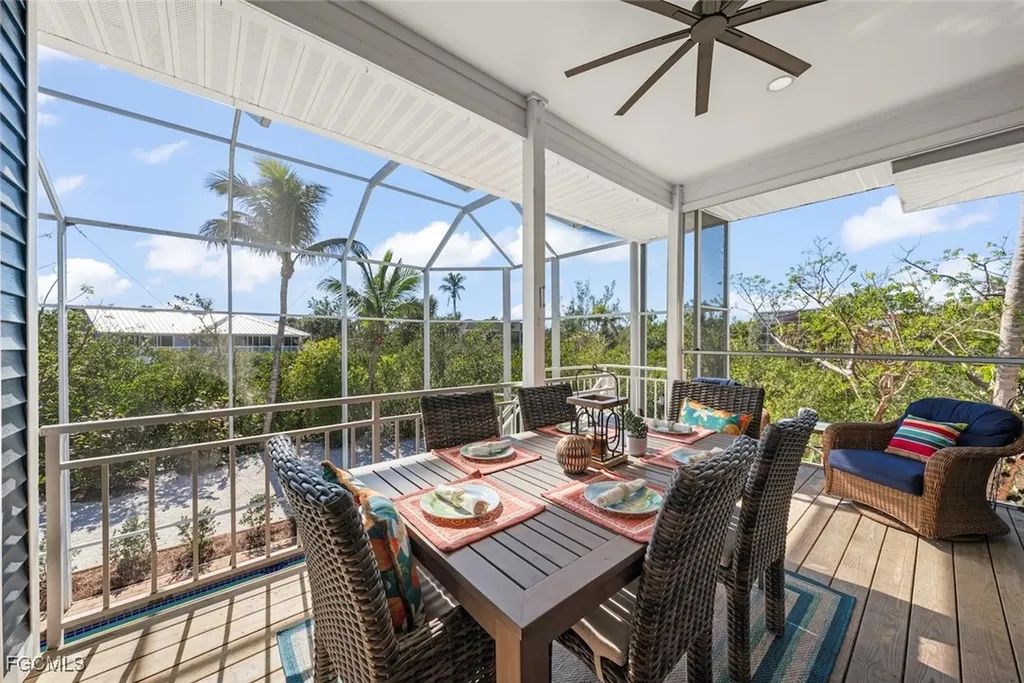 2449 Harbour Lane Sanibel FL 33957