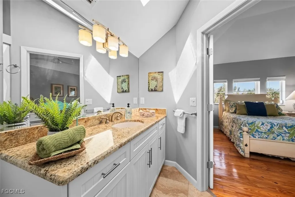 2449 Harbour Lane Sanibel FL 33957