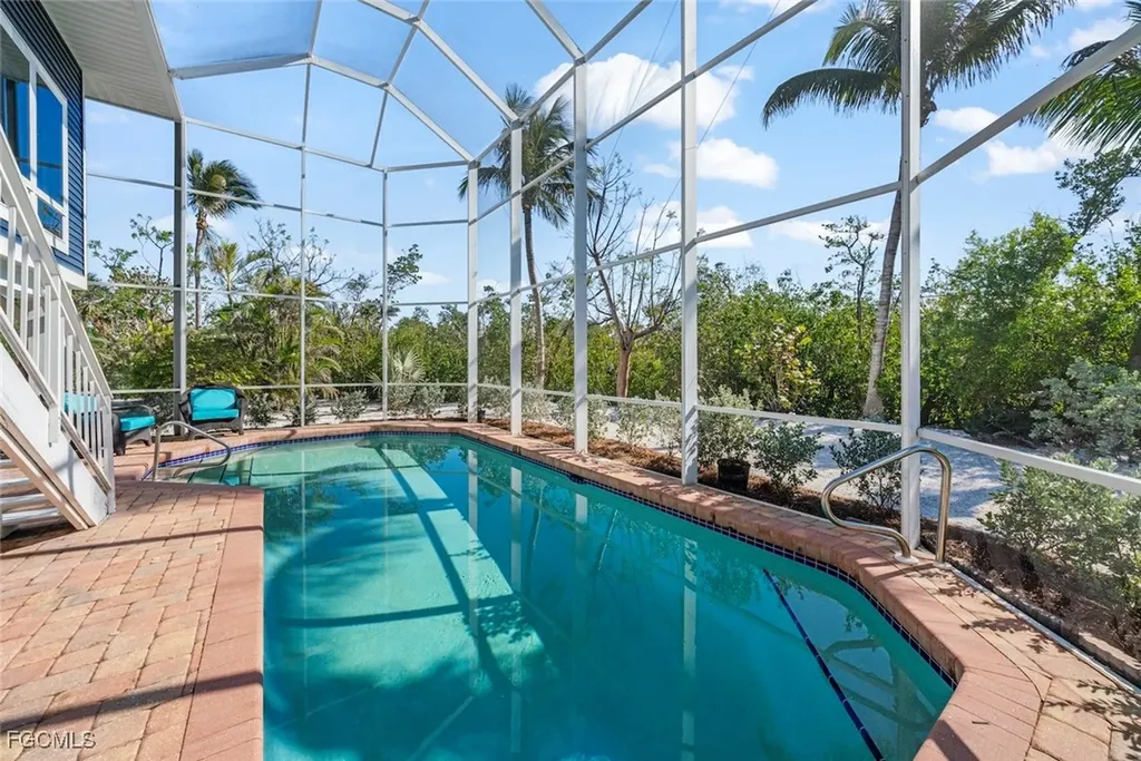 2449 Harbour Lane Sanibel FL 33957