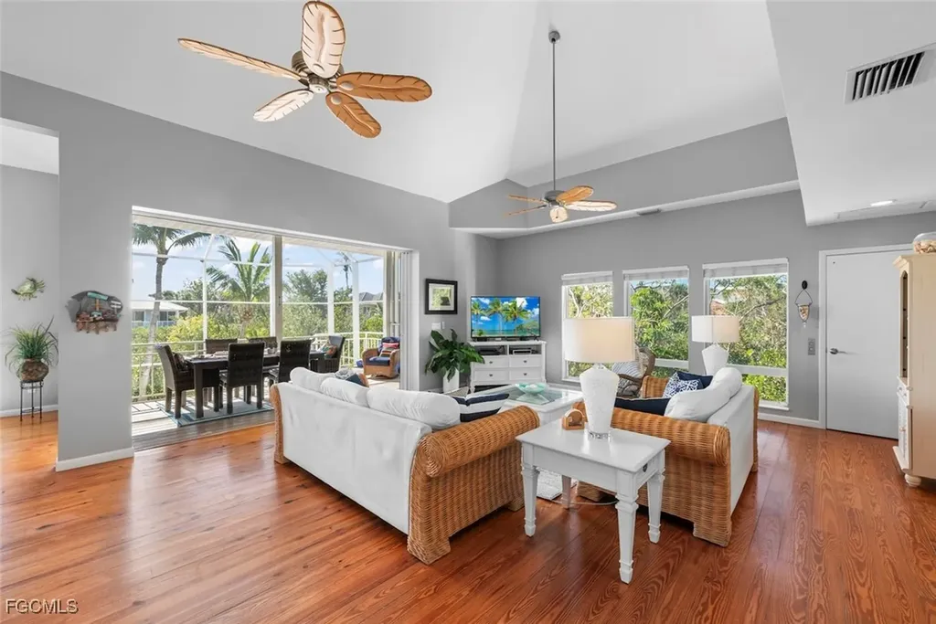 2449 Harbour Lane Sanibel FL 33957