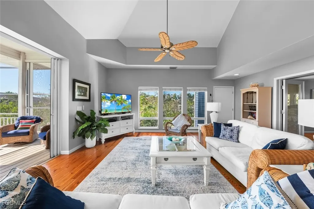2449 Harbour Lane Sanibel FL 33957