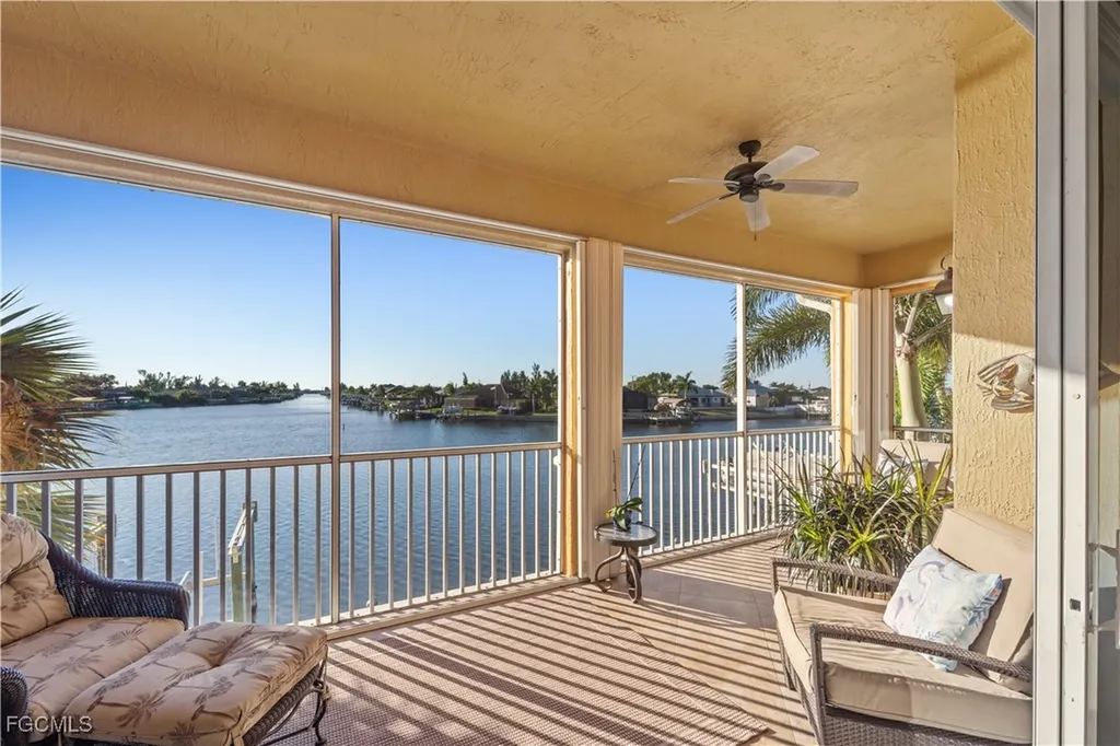 214 Shadroe Cove Circle Cape Coral FL 33991