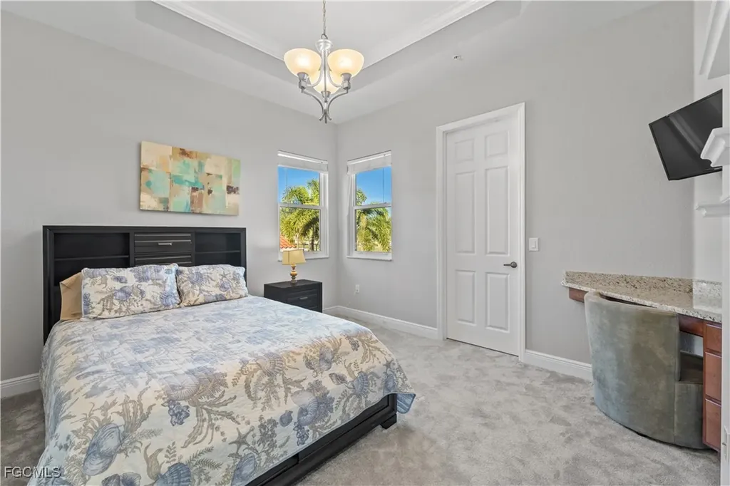 214 Shadroe Cove Circle Cape Coral FL 33991
