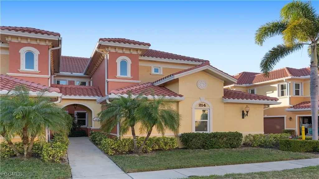 214 Shadroe Cove Circle Cape Coral FL 33991