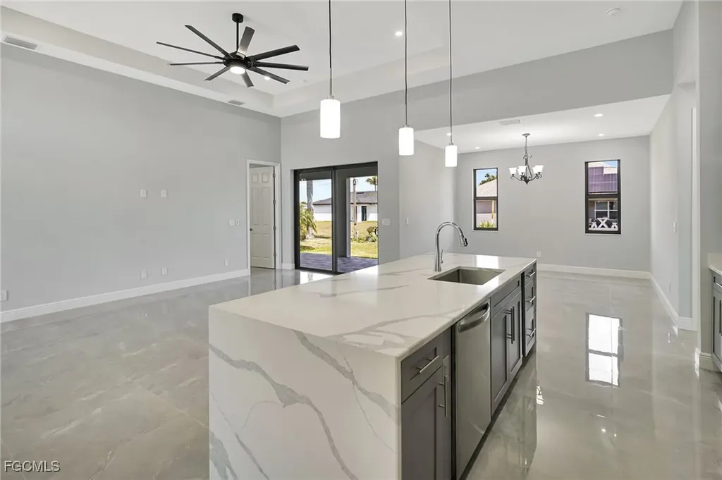 1813 NE 21st Street Cape Coral FL 33909