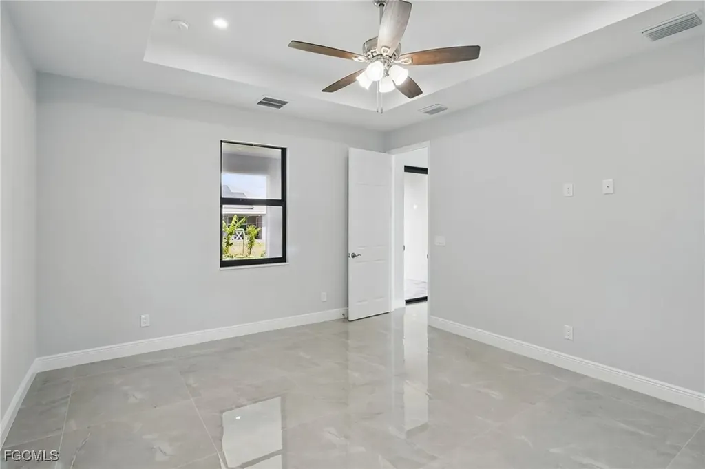 1813 NE 21st Street Cape Coral FL 33909