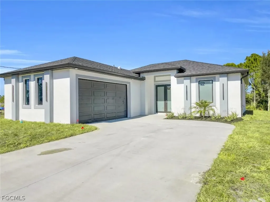 3004 54th Street W Lehigh Acres FL 33971