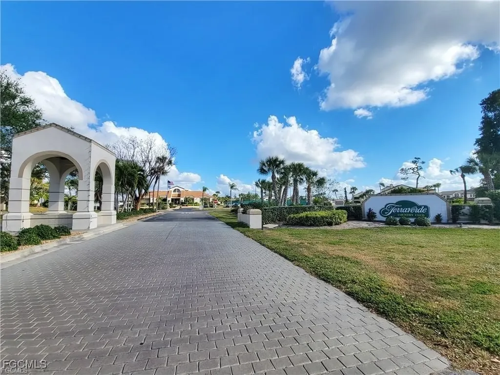 17220 Terraverde Circle Fort Myers FL 33908