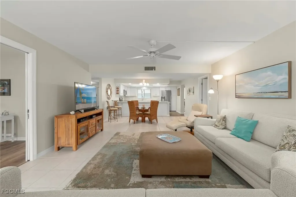 4575 Trawler Court Fort Myers FL 33919