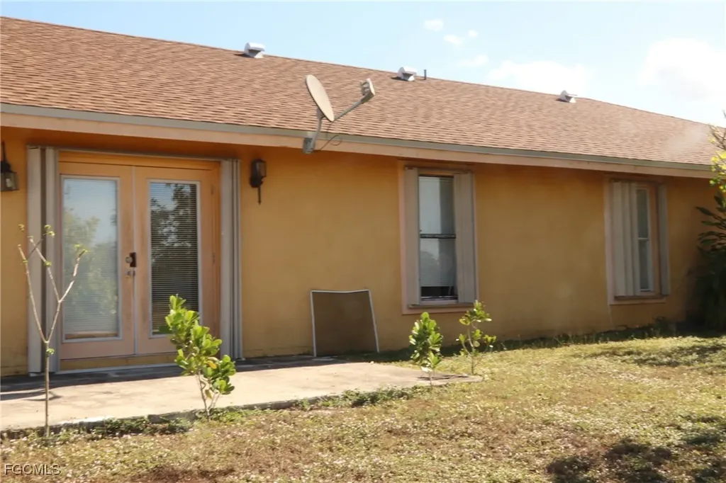 320 Harry Avenue S Lehigh Acres FL 33973