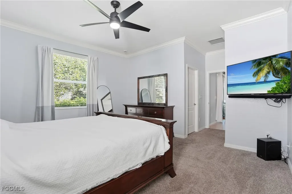 2469 Heydon Circle E Naples FL 34120