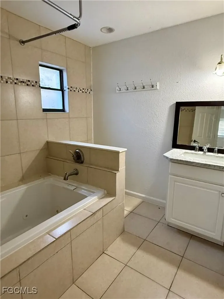 27831 Quinn Street Bonita Springs FL 34135