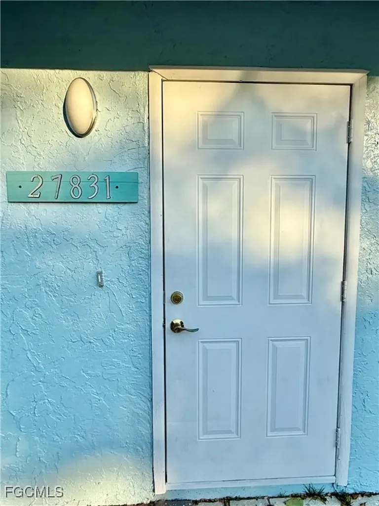 27831 Quinn Street Bonita Springs FL 34135