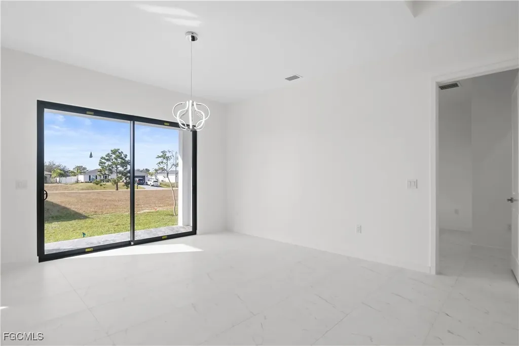 2810 NW 19th Avenue Cape Coral FL 33993