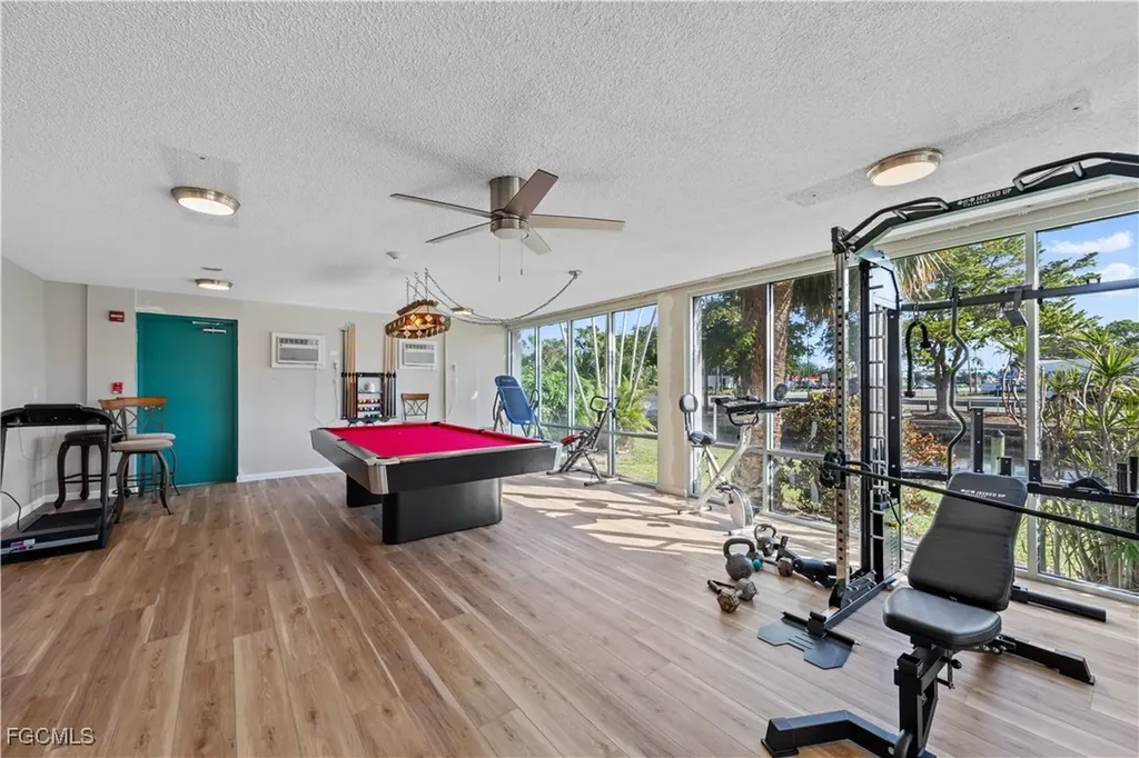 4807 Sunset Court Cape Coral FL 33904