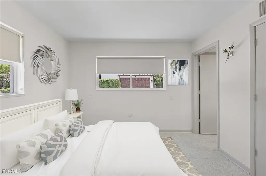 780 10th Avenue S Naples FL 34102