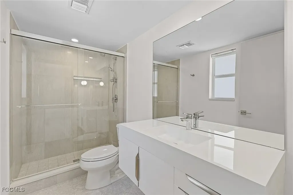 780 10th Avenue S Naples FL 34102