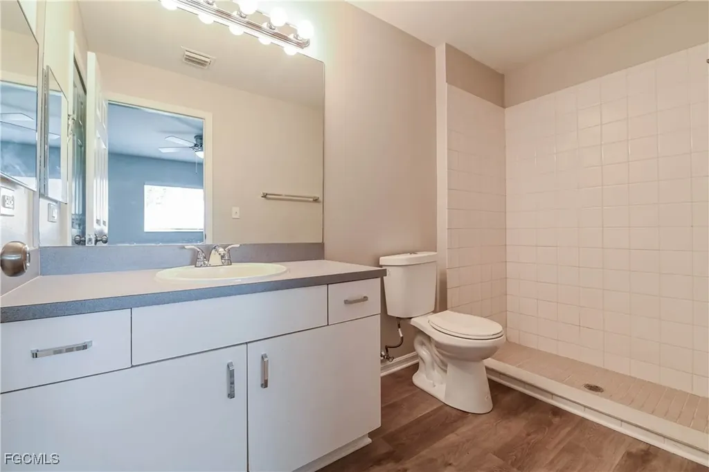 2216 NW 5th Street Cape Coral FL 33993
