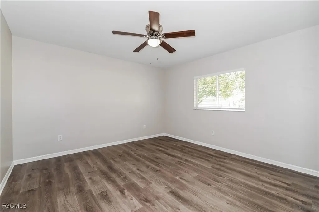 2216 NW 5th Street Cape Coral FL 33993