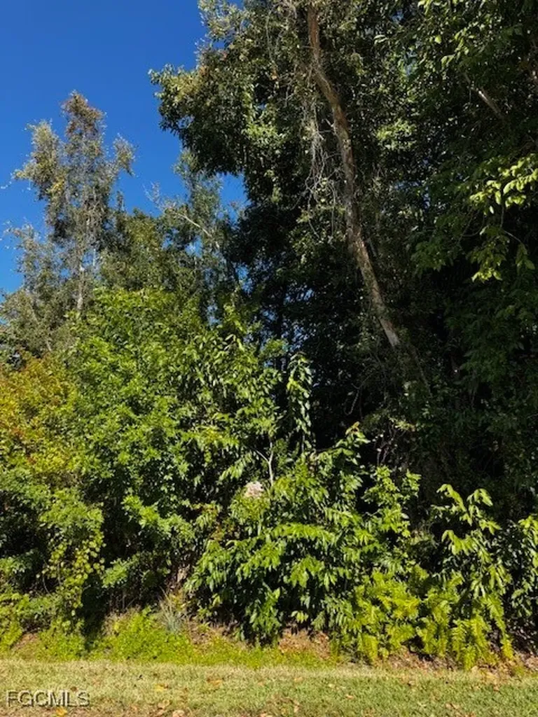 5546 Henley Street Bokeelia FL 33922