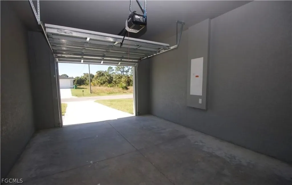 1048 Jay Court Labelle FL 33935
