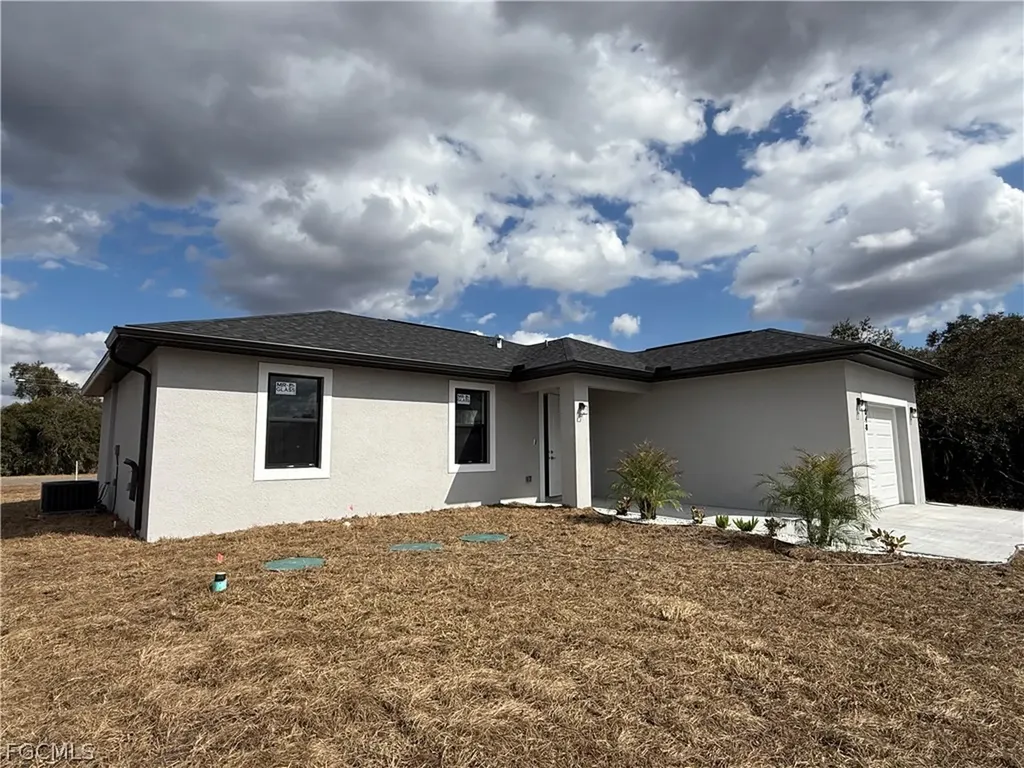 1048 Jay Court Labelle FL 33935