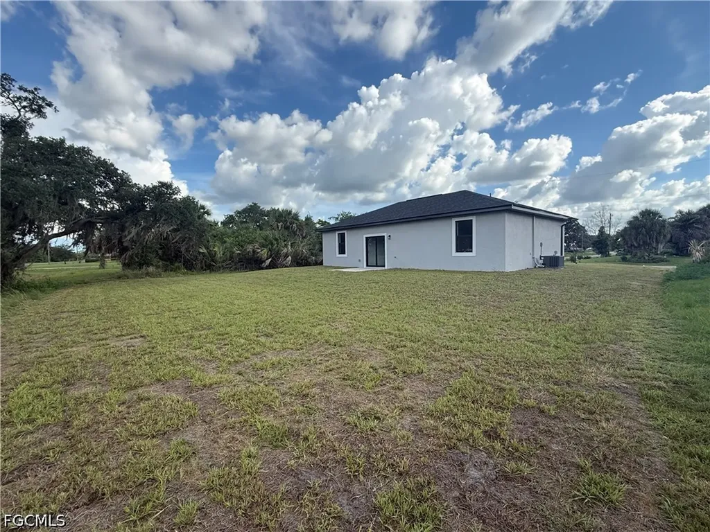 1048 Jay Court Labelle FL 33935