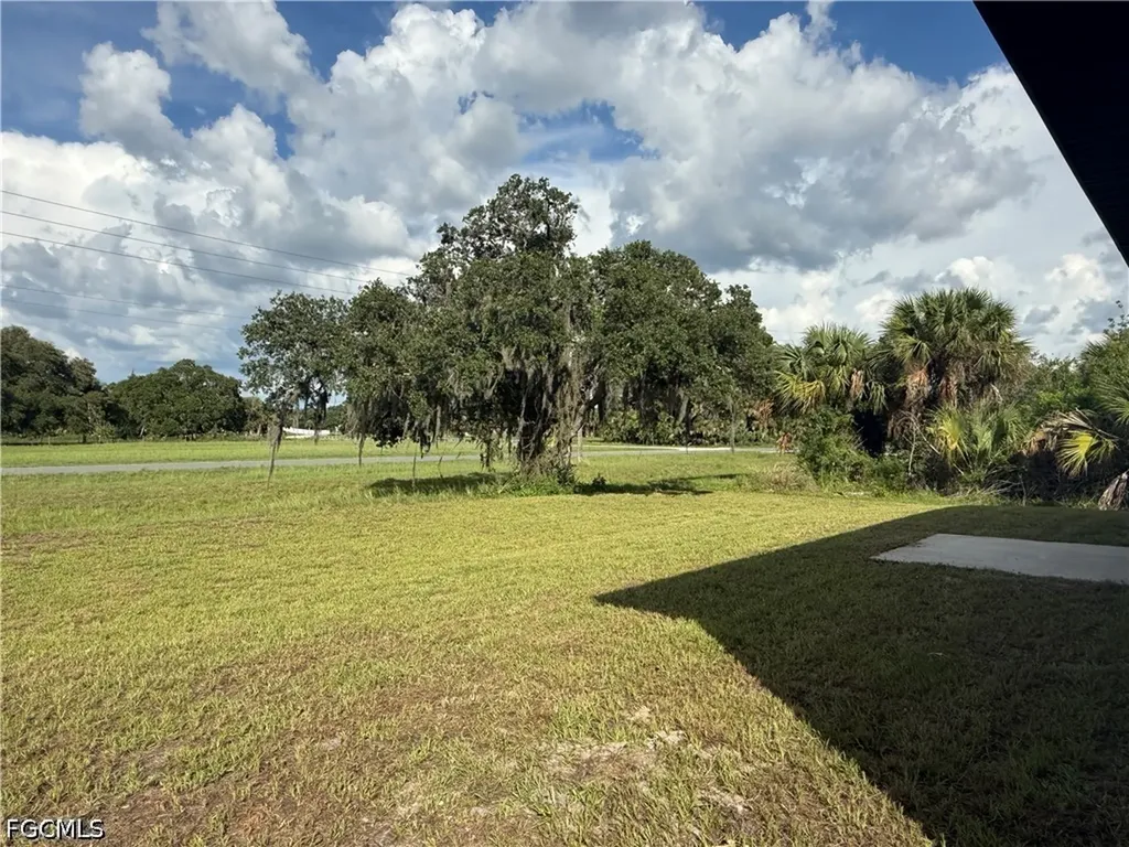 1048 Jay Court Labelle FL 33935