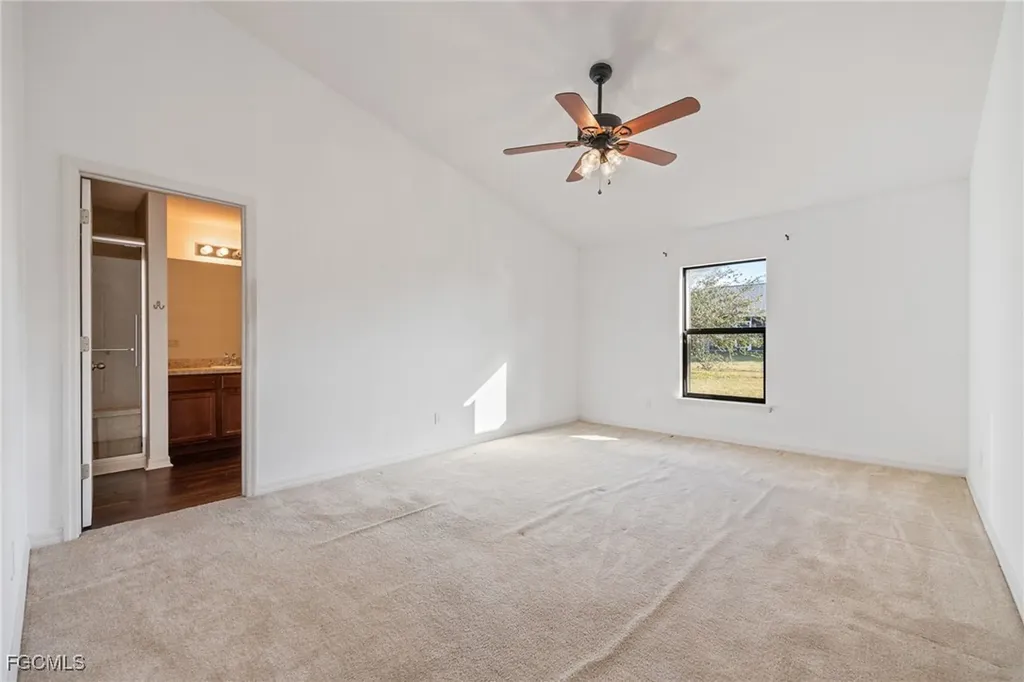 1908 SW 12th Terrace Cape Coral FL 33991