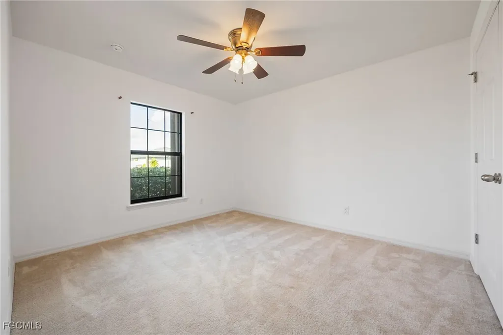 1908 SW 12th Terrace Cape Coral FL 33991