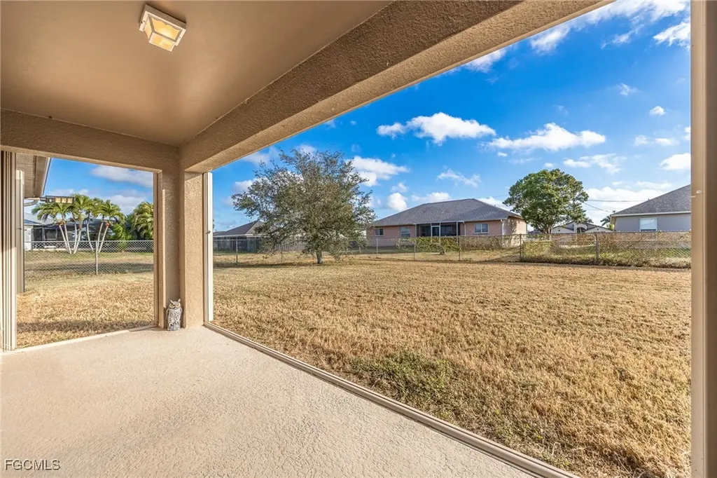 1908 SW 12th Terrace Cape Coral FL 33991