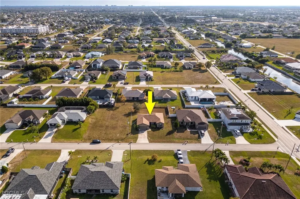 1908 SW 12th Terrace Cape Coral FL 33991