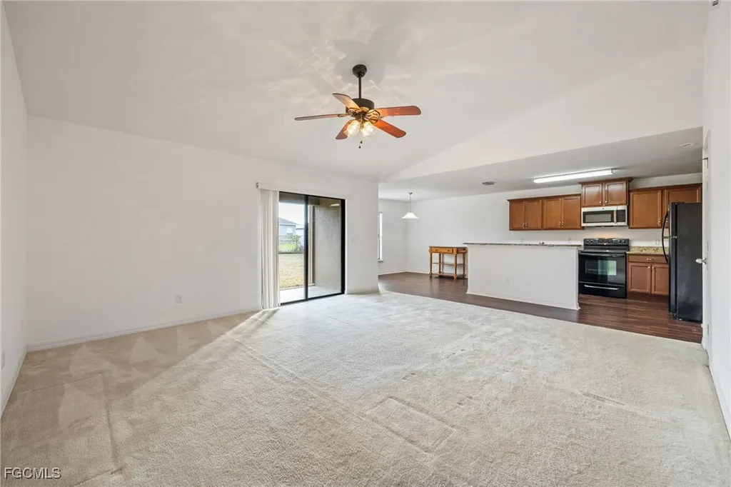 1908 SW 12th Terrace Cape Coral FL 33991