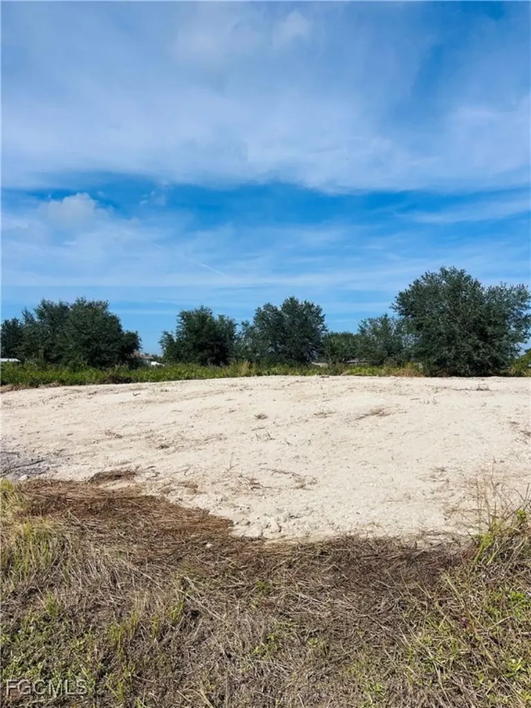 2610 58th Street W Lehigh Acres FL 33971