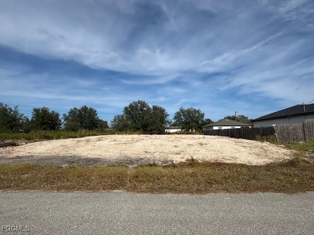 2610 58th Street W Lehigh Acres FL 33971