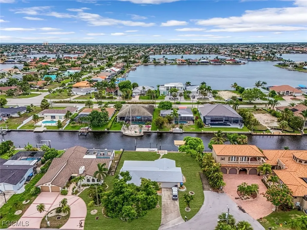 5114 SW 3rd Avenue Cape Coral FL 33914