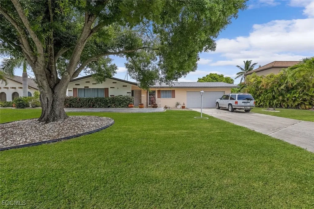 5114 SW 3rd Avenue Cape Coral FL 33914