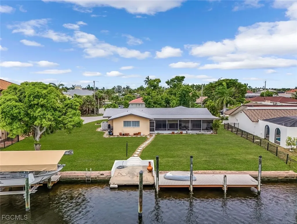 5114 SW 3rd Avenue Cape Coral FL 33914