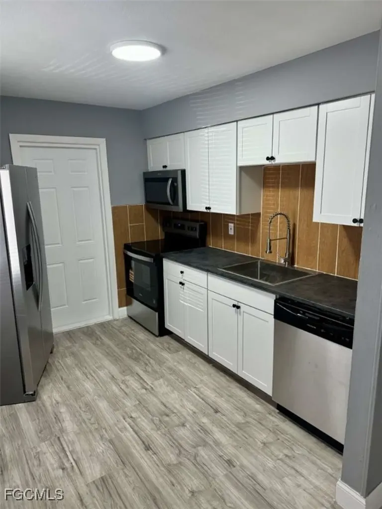 2839/2841 Evans Avenue Fort Myers FL 33901