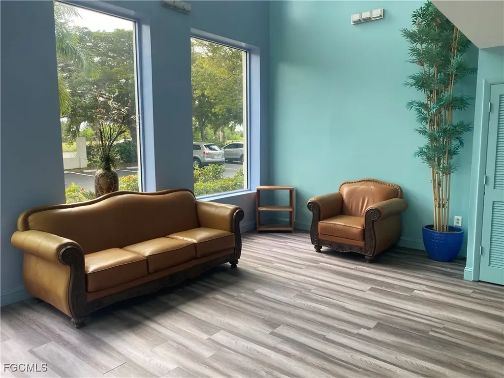 3421 Winkler Avenue Fort Myers FL 33916