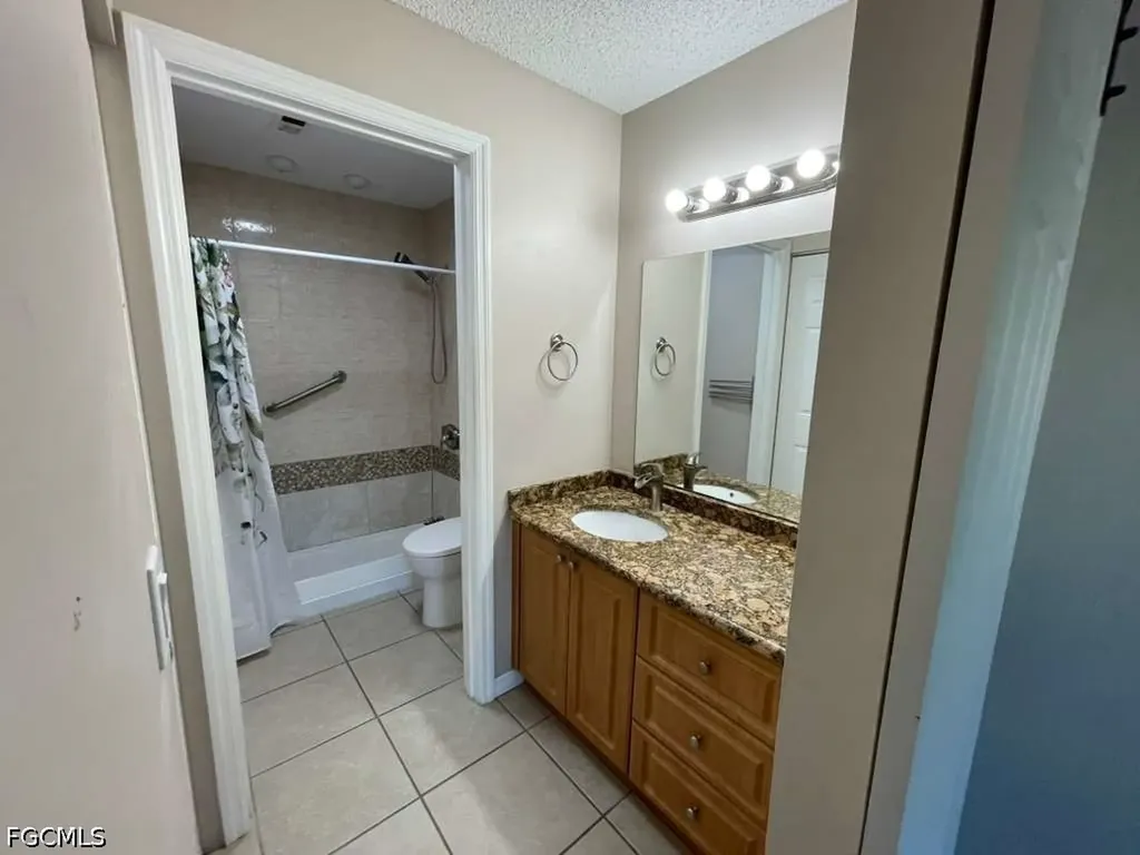 3421 Winkler Avenue Fort Myers FL 33916