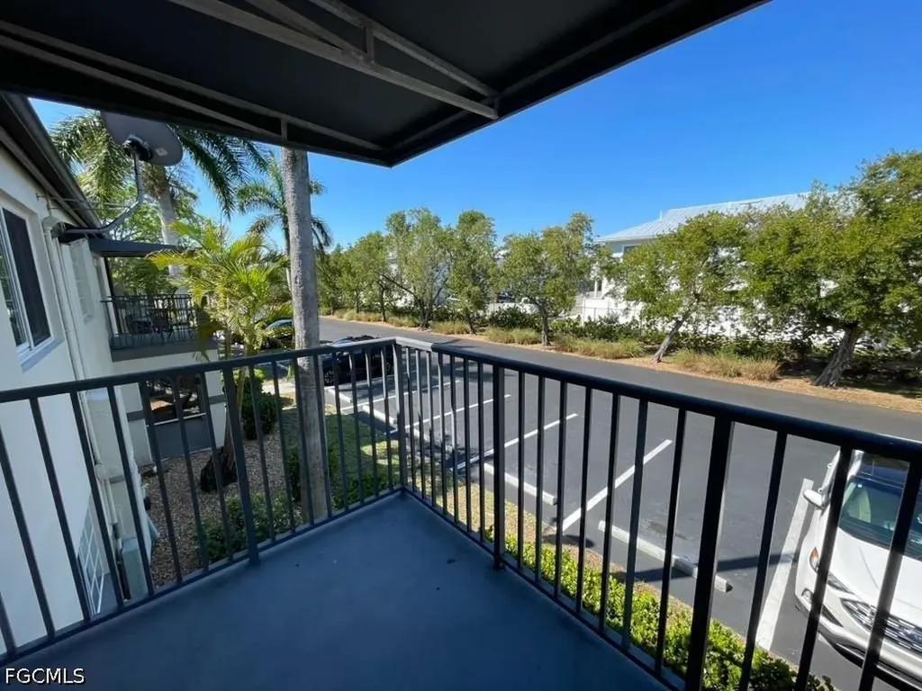 3421 Winkler Avenue Fort Myers FL 33916