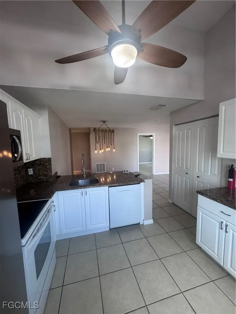 3421 Winkler Avenue Fort Myers FL 33916