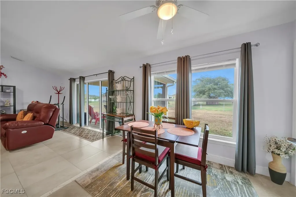 4344 NE 9th Court Cape Coral FL 33909