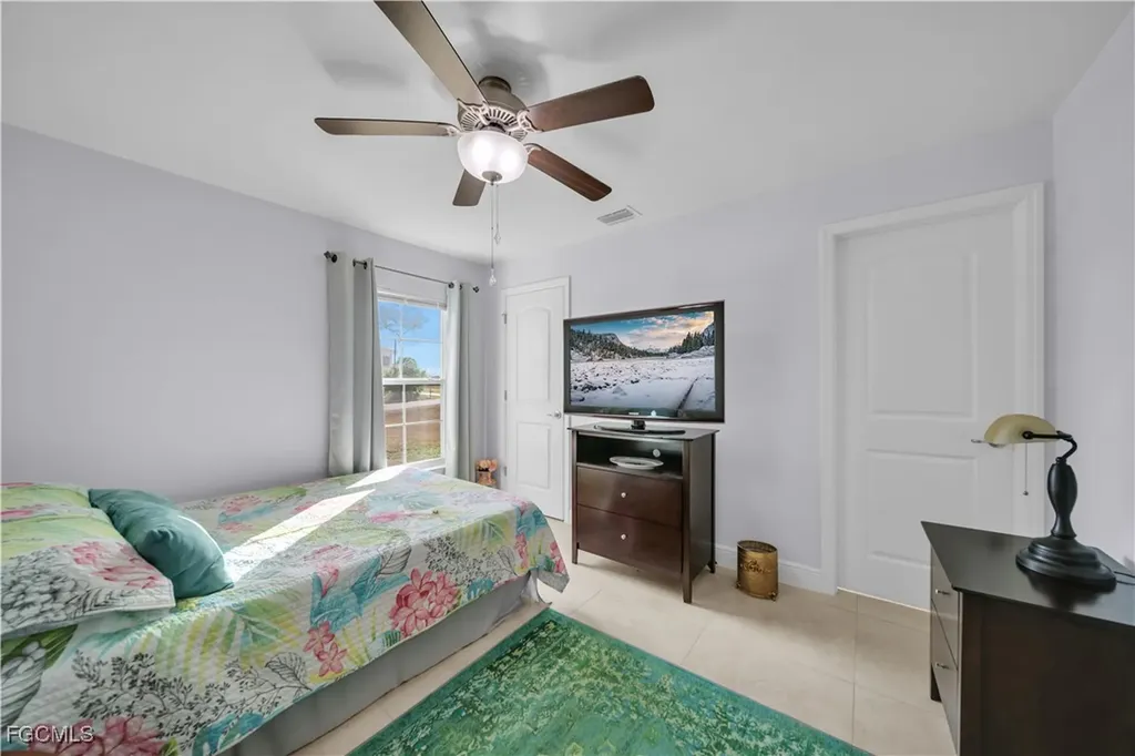 4344 NE 9th Court Cape Coral FL 33909
