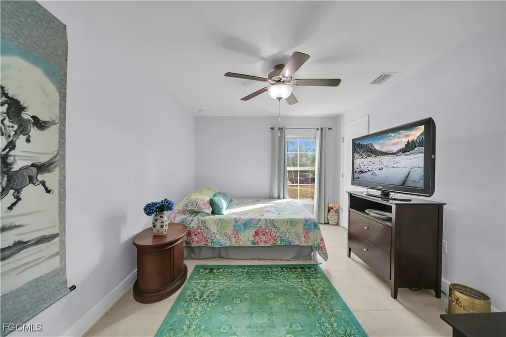4344 NE 9th Court Cape Coral FL 33909