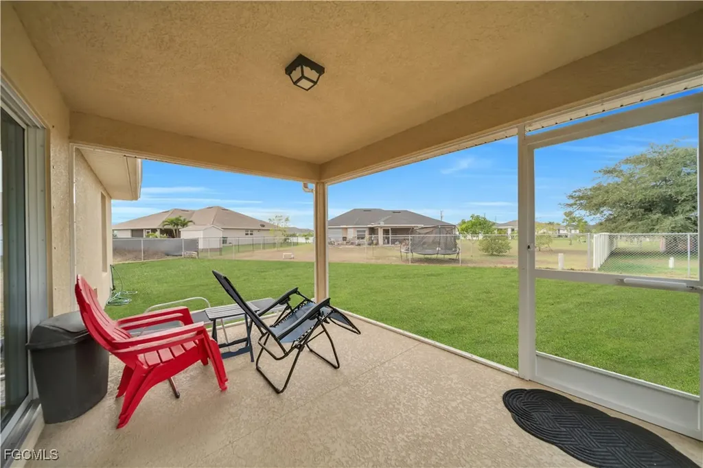 4344 NE 9th Court Cape Coral FL 33909