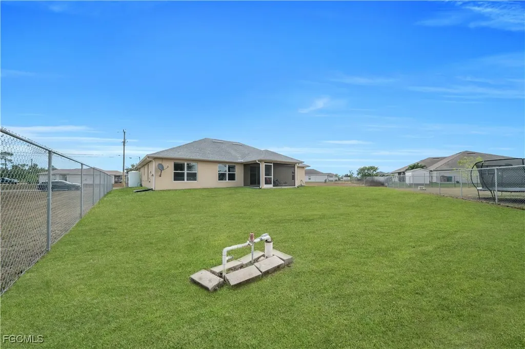 4344 NE 9th Court Cape Coral FL 33909