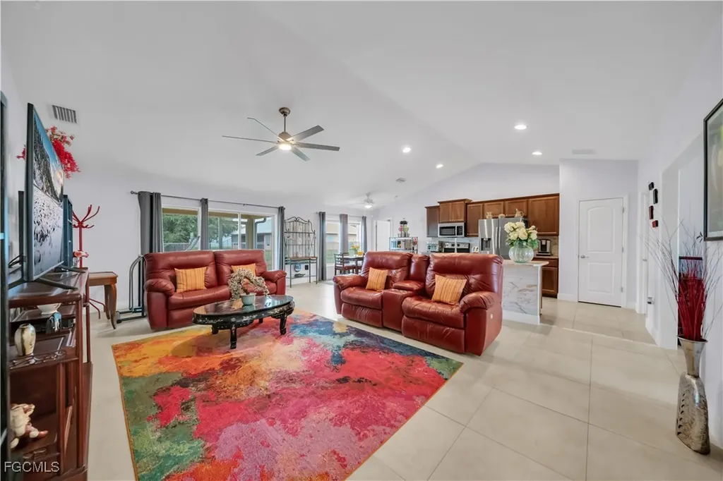 4344 NE 9th Court Cape Coral FL 33909