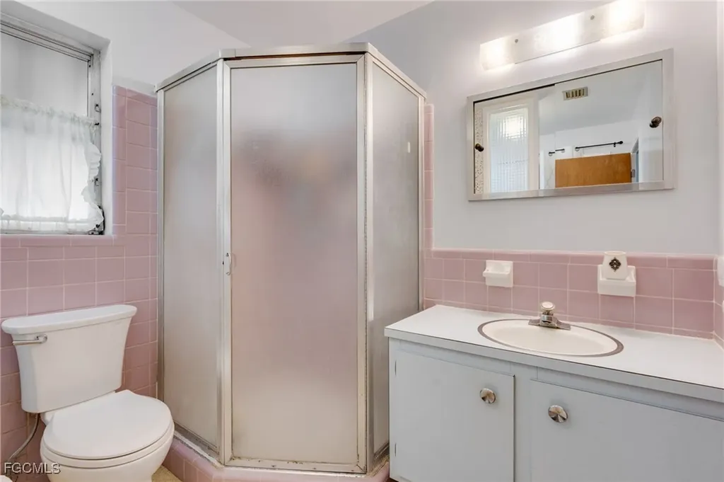 2367 Dover Avenue Fort Myers FL 33907